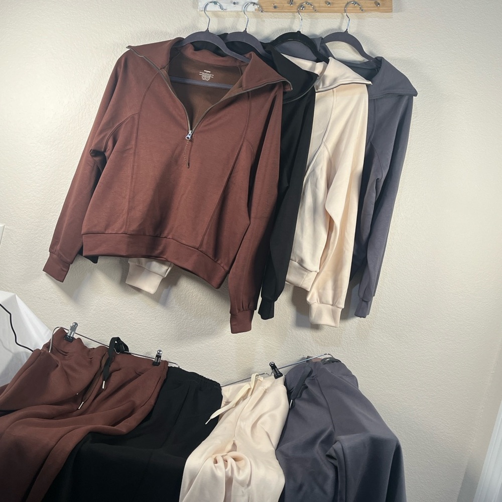 Air essentials look for less brown soft Lounge Set - Picture 4 of 9